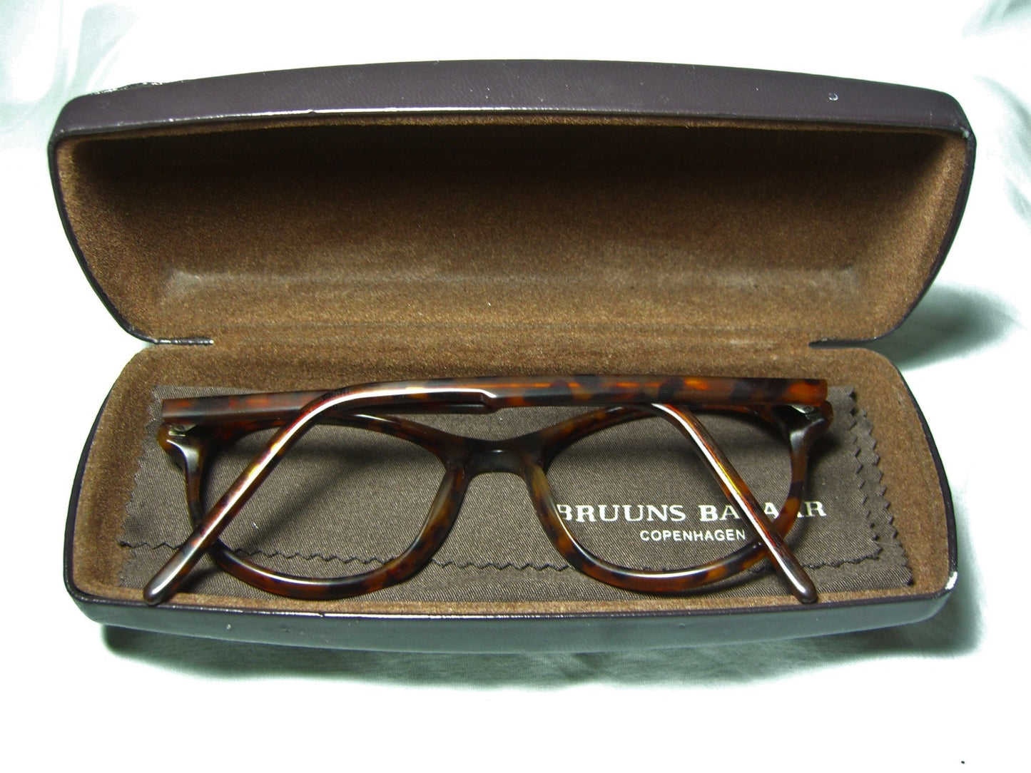 Bruuns Bazaar, eyeglasses, oval, round, frames, men's, women's, hyper vintage