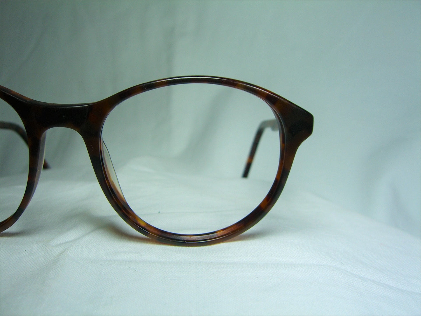 Bruuns Bazaar, eyeglasses, oval, round, frames, men's, women's, hyper vintage