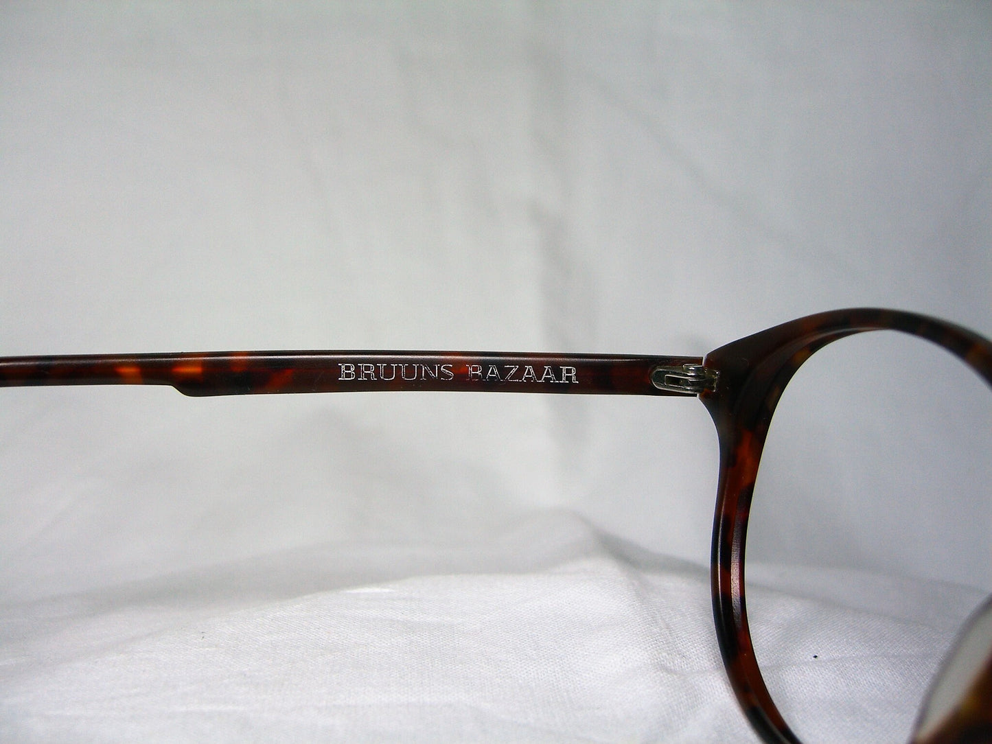 Bruuns Bazaar, eyeglasses, oval, round, frames, men's, women's, hyper vintage