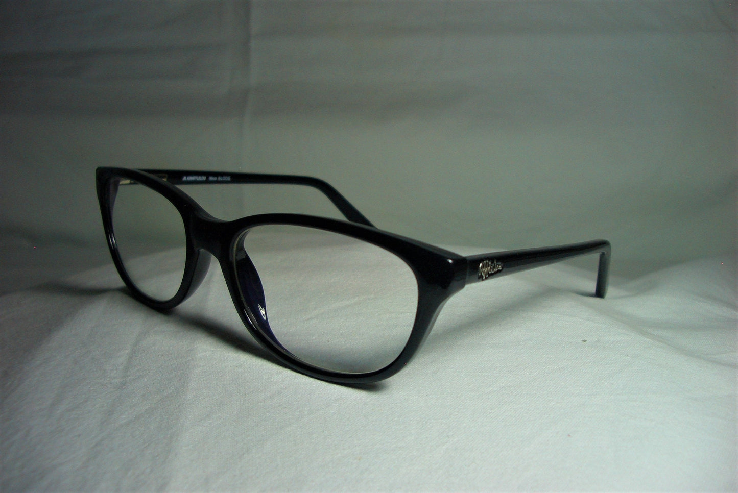 Alain Afflelou,eyeglasses, Club Master, Wayfarer, square, oval, frames, men's, women's, unisex, hyper vintage