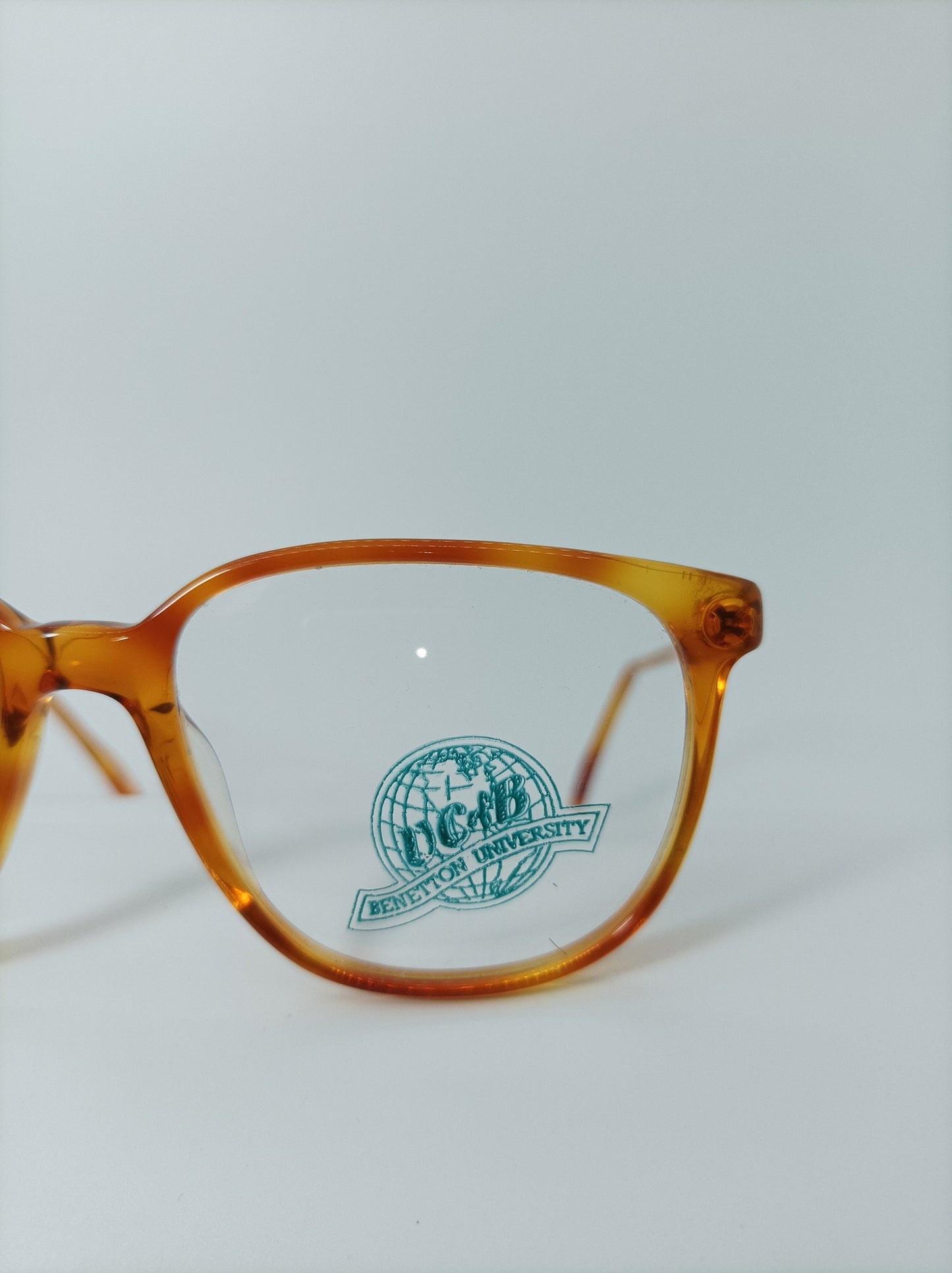Benetton, eyeglasses, oval, frames, hyper vintage, New Old Stock, very rare