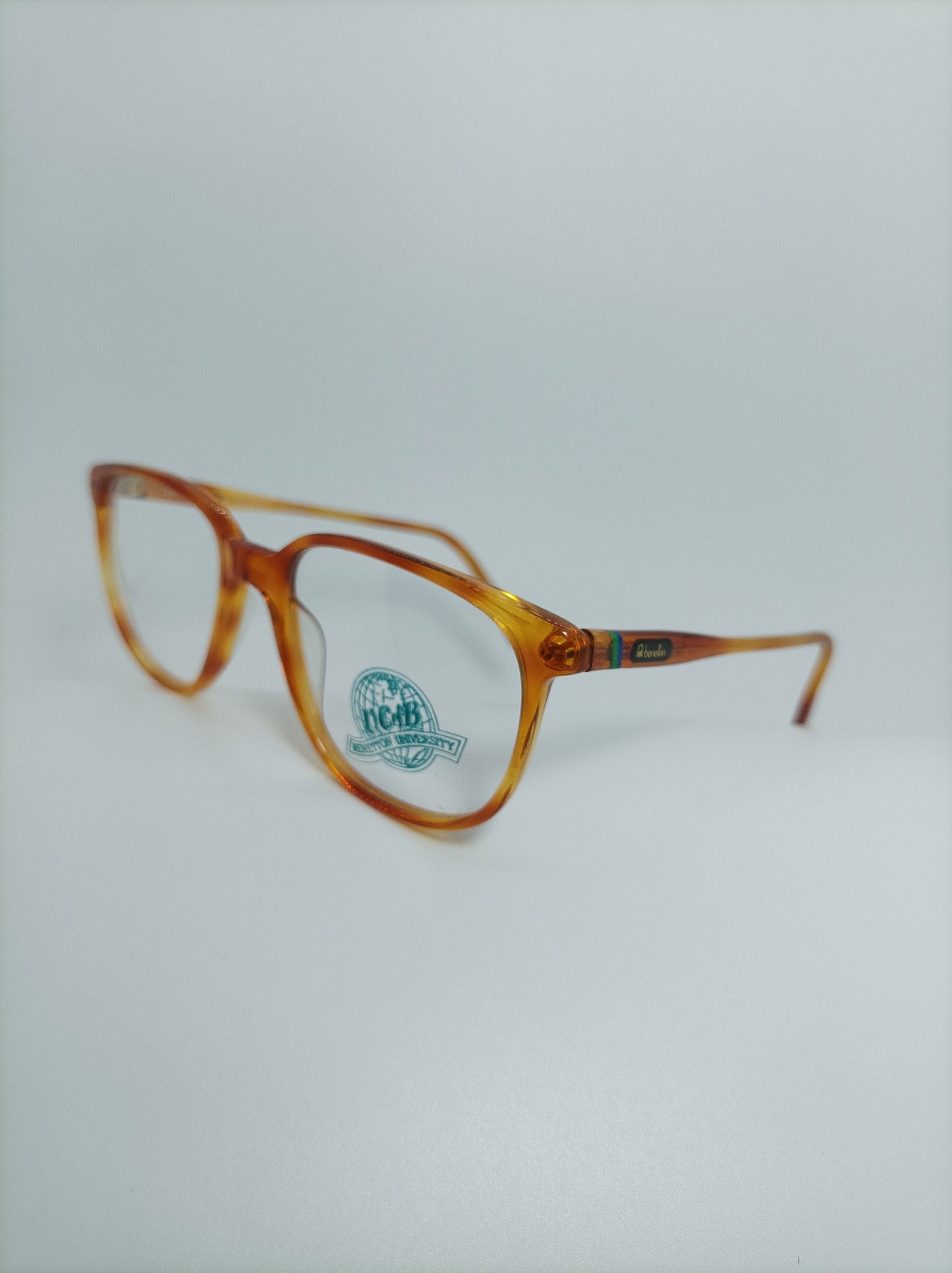 Benetton, eyeglasses, oval, frames, hyper vintage, New Old Stock, very rare