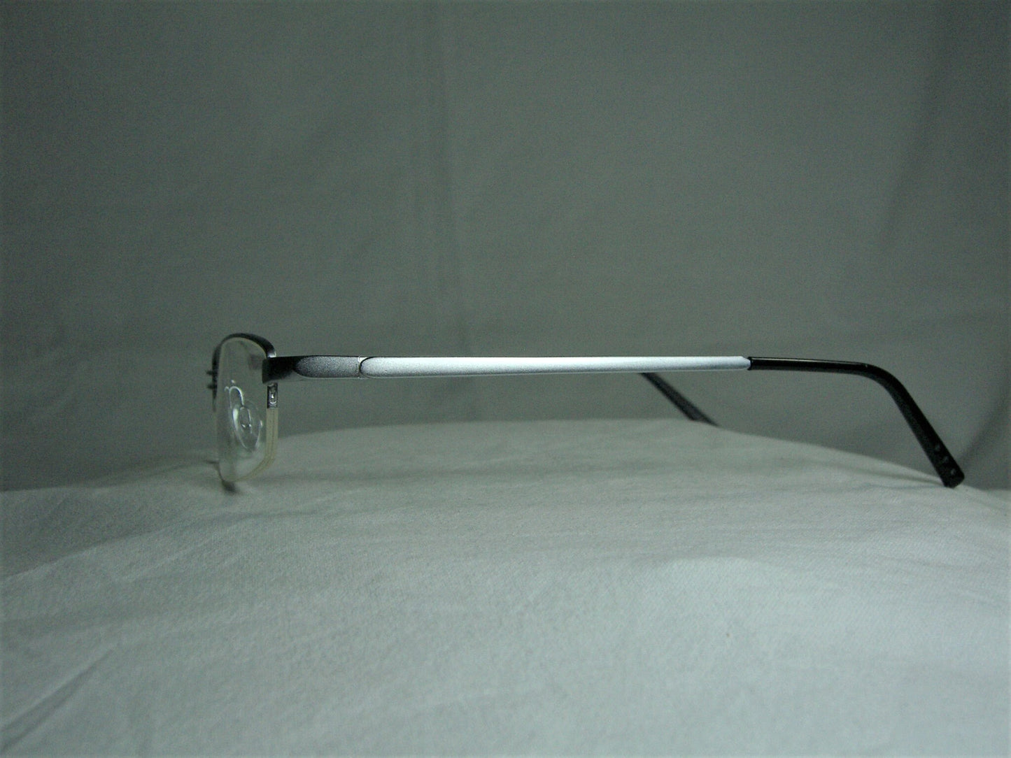 Bond, James Bond, eyeglasses, half rim, oval, Titanium alloy, frames, men's, women's, ultra vintage