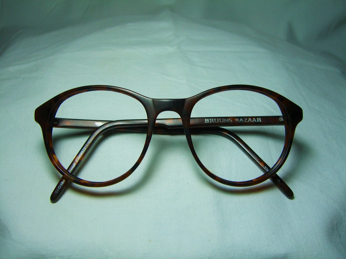 Bruuns Bazaar, eyeglasses, oval, round, frames, men's, women's, hyper vintage