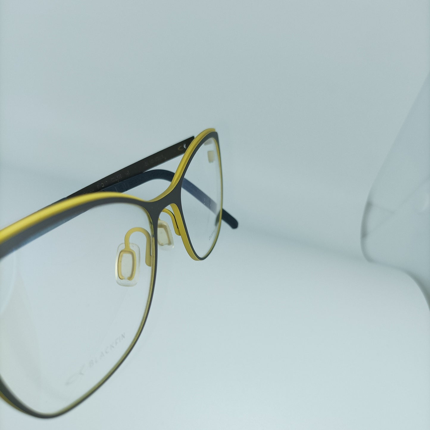 Blackfin Cat Eye Eyeglasses, Pure Titanium Frame, Italy