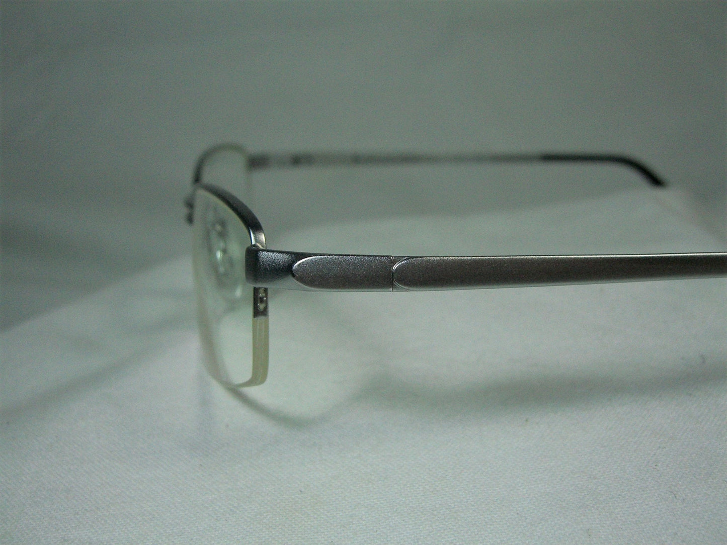 Bond, James Bond, eyeglasses, half rim, oval, Titanium alloy, frames, men's, women's, ultra vintage