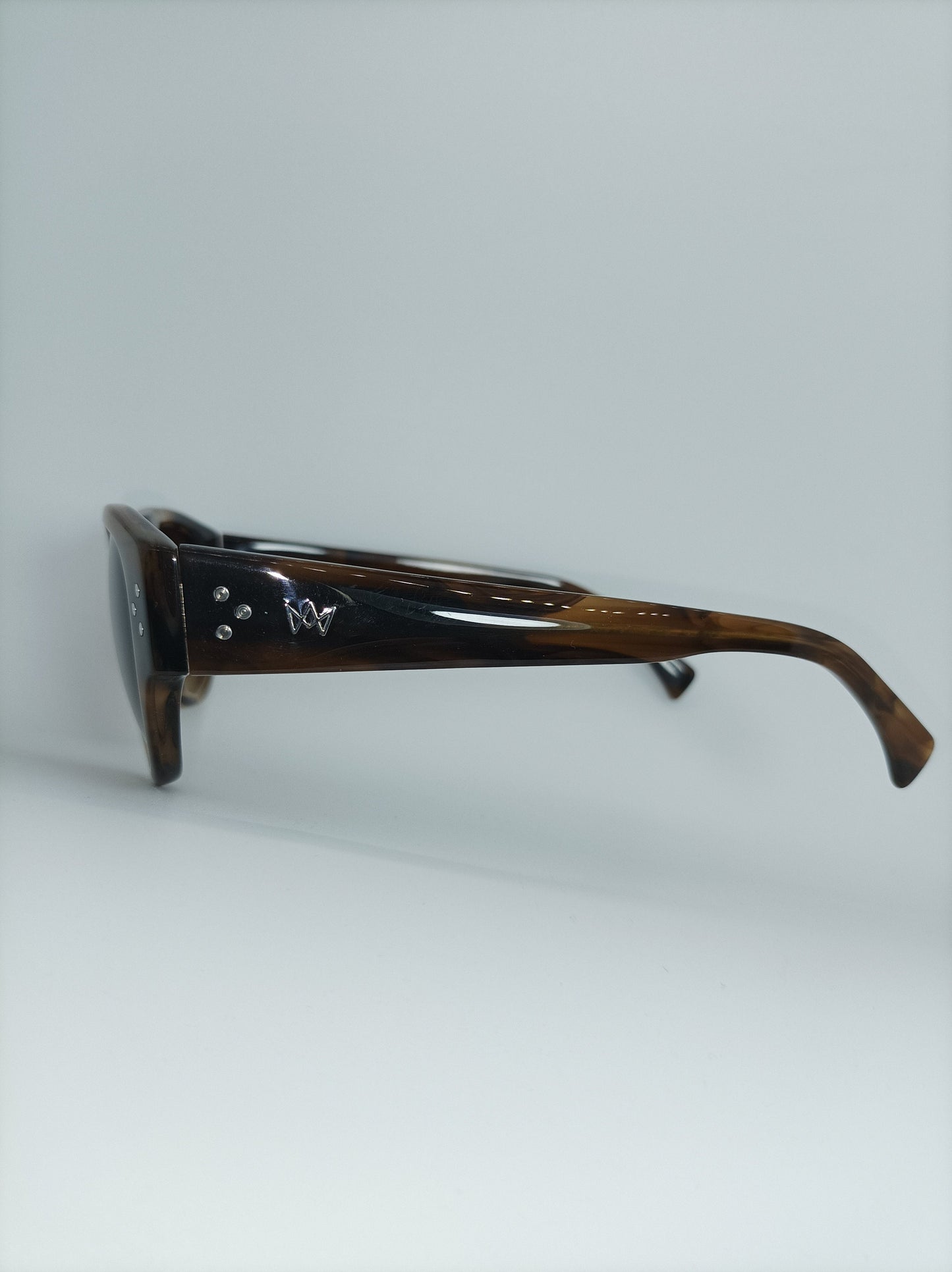 AM Eyewear, luxury sunglasses, Wayfarer, oval, New Old Stock, hyper vintage, rare