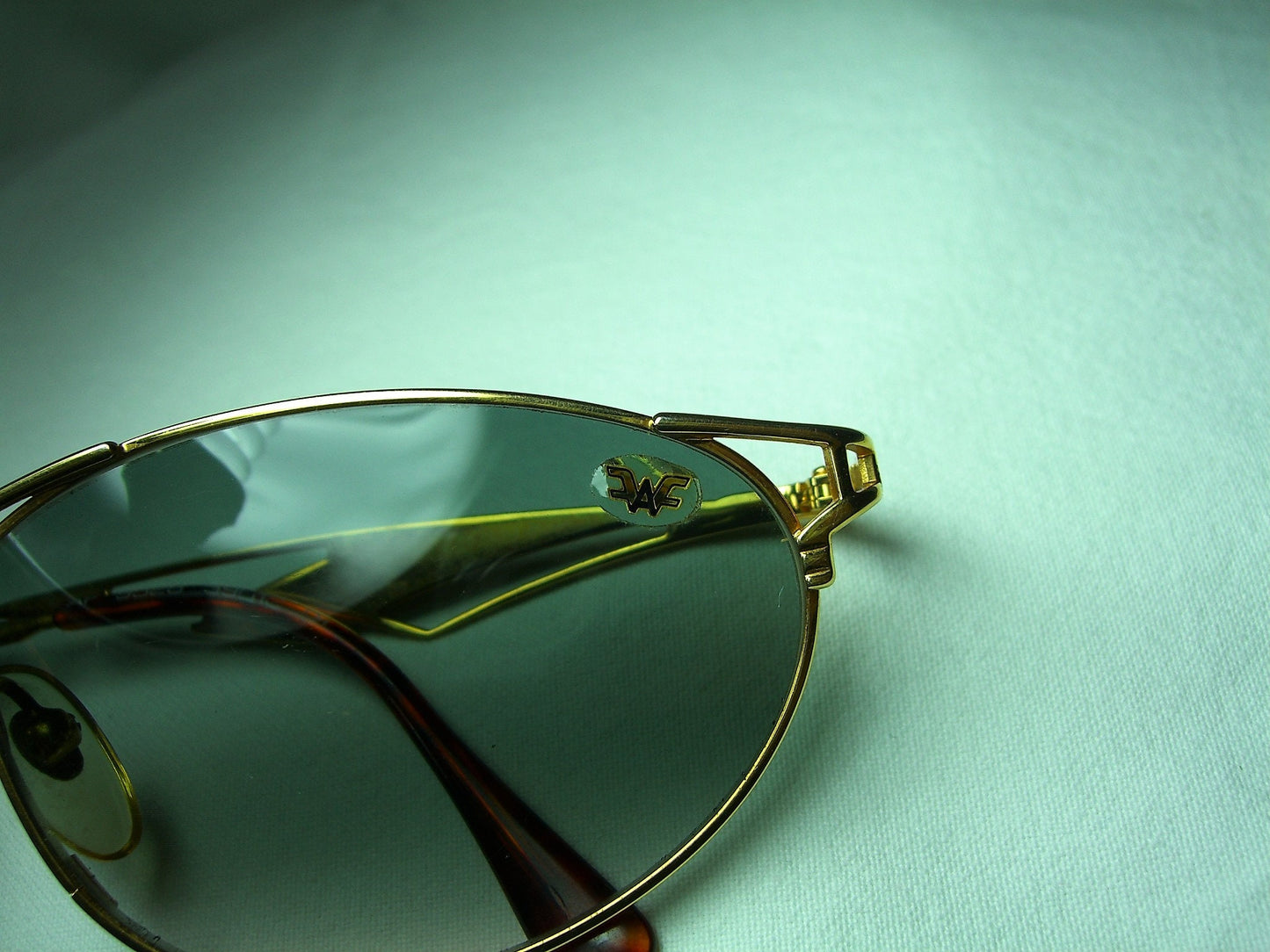 Air Force, Armee de L'Air, sunglasses, oval, gold filled, women's, frames, rare, hyper vintage